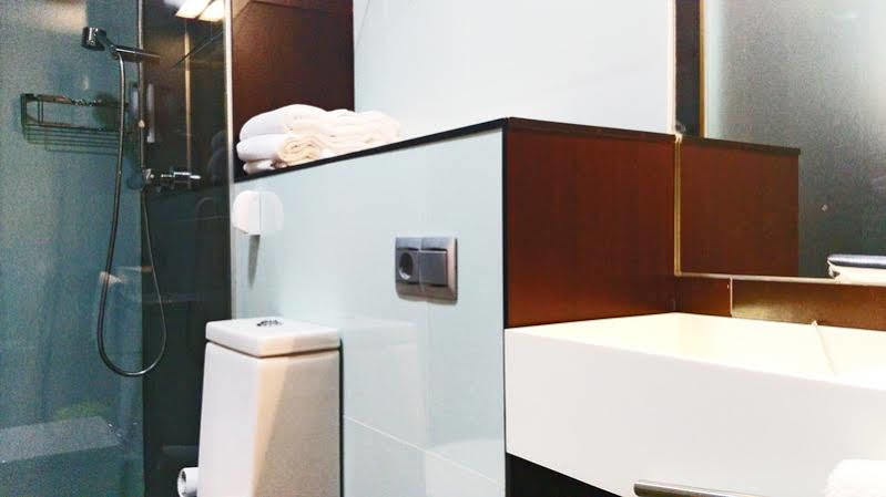 Dream Suites And Apartments Almeria Centro מראה חיצוני תמונה