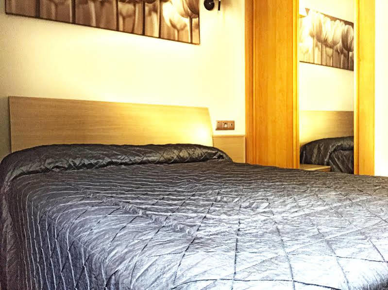 Dream Suites And Apartments Almeria Centro מראה חיצוני תמונה