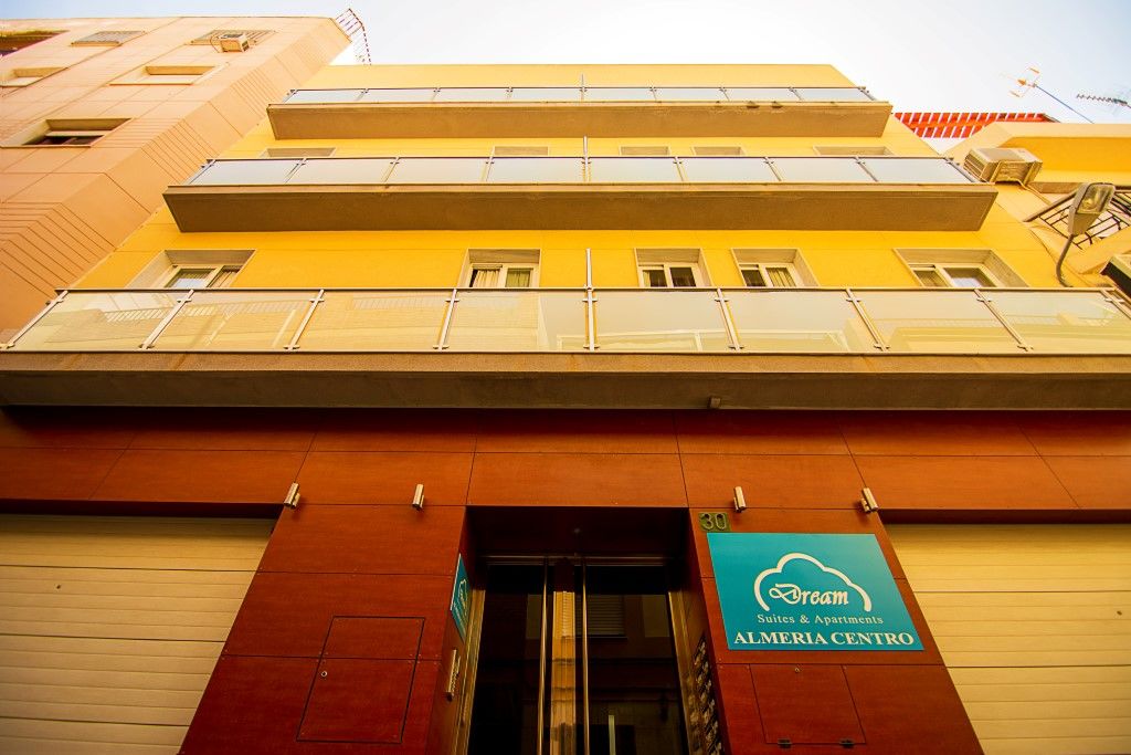 Dream Suites And Apartments Almeria Centro מראה חיצוני תמונה